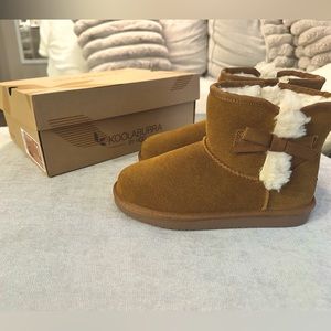 Kids Koolabarra new never worn